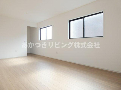 【洋室】 | LIGARE下都賀郡壬生町41期 | お子様の成長に合わせて３ＬＤＫから４ＬＤＫへ間仕切り可能な１１．１帖洋室♪