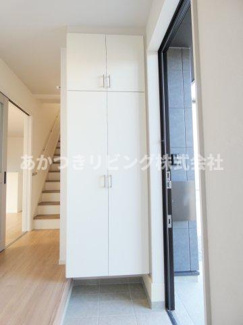 【玄関】 | LIGARE下都賀郡壬生町41期 | たくさんの靴も収納可能な天井高シューズボックス♪