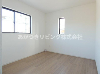 【洋室】 | LIGARE下都賀郡壬生町41期 | 2面採光の明るい室内♪