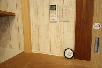 贅沢な設備満載の猫部屋では猫ちゃんが自由に活動しています。
