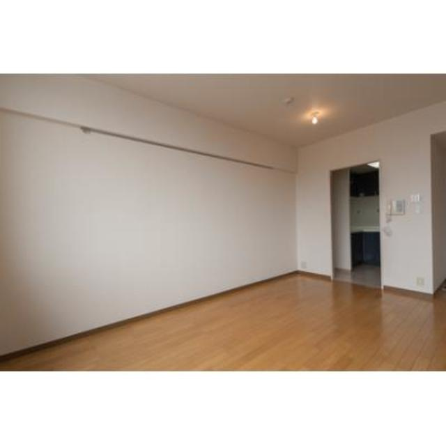 クラッサ調布の居間・リビング|※写真は同タイプ住戸です。