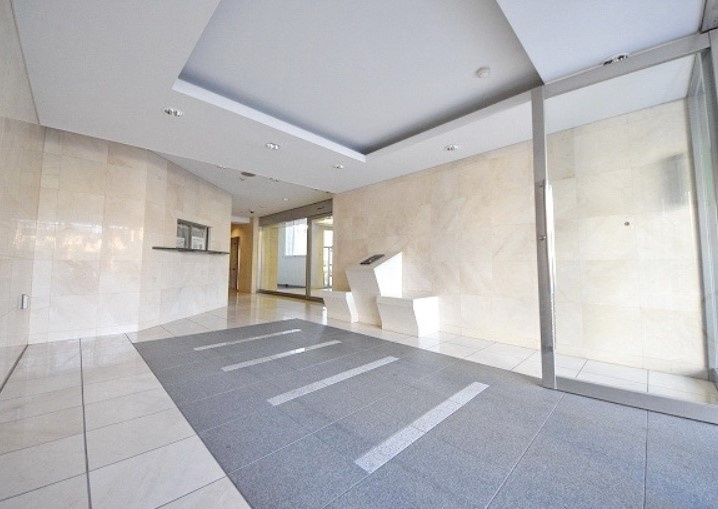 クラッサ調布のロビー