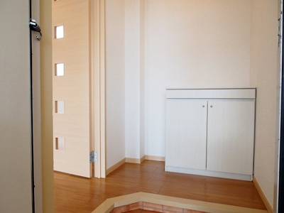 【玄関】 | リバーサイドクラタニ