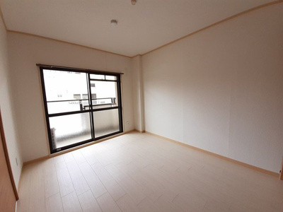 【内装】 | フラッツ・アイ