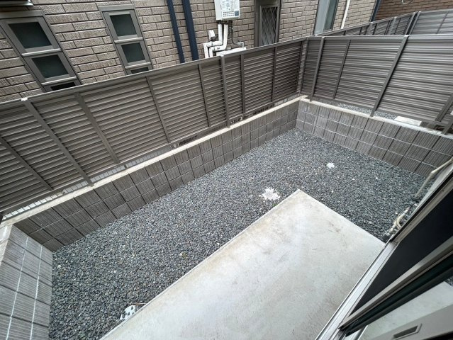 NTRエステート大久保のバルコニー