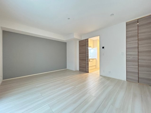 NTRエステート大久保の居間・リビング