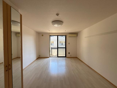 【内装】 | クローバーハウスＣ | 洋室