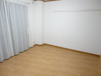 【内装】 | アルテミス | 洋室