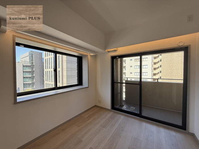 メロディーハイム大手通の洋室