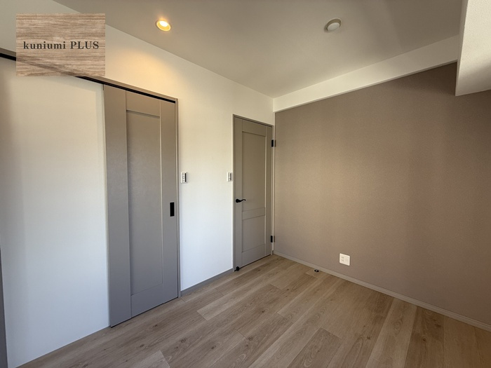 メロディーハイム大手通の洋室