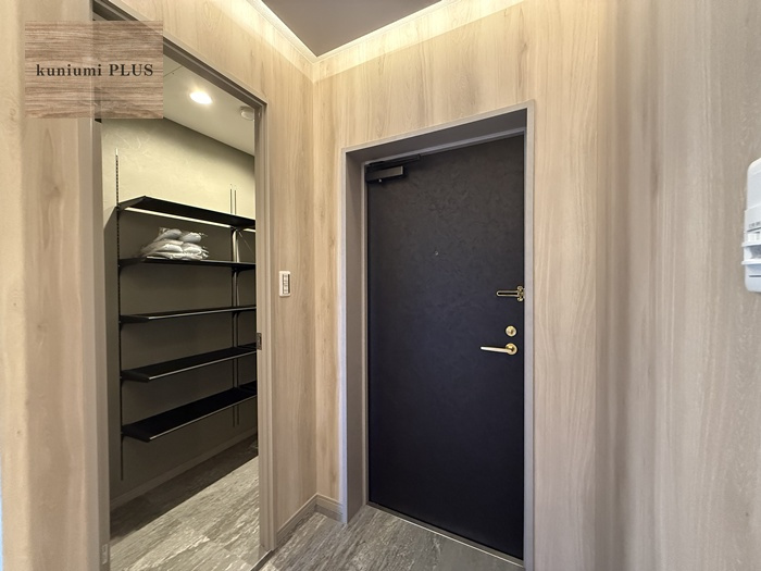 メロディーハイム大手通の玄関