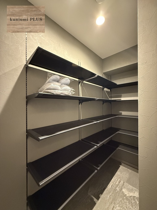 メロディーハイム大手通の収納