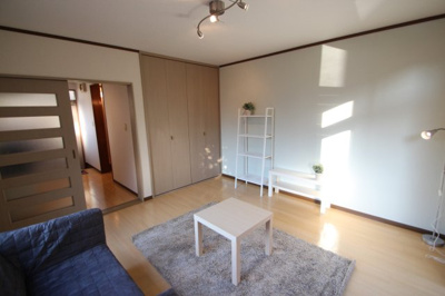 【内装】 | シュロス三福 | ※過去のモデルルームの写真です。