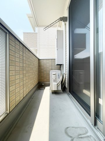 ロイヤルハイムのバルコニー