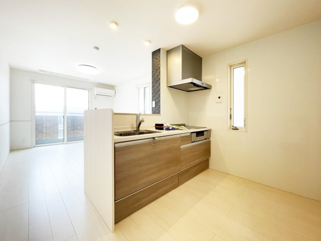 ロイヤルハイムの居間・リビング