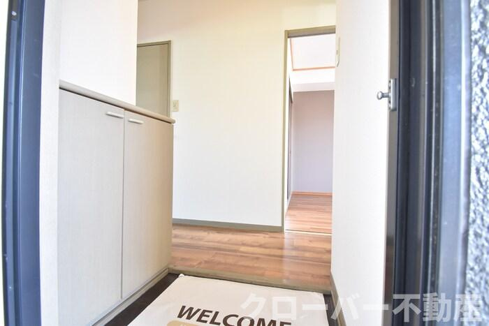 シャトレー西本Ⅱの玄関|玄関