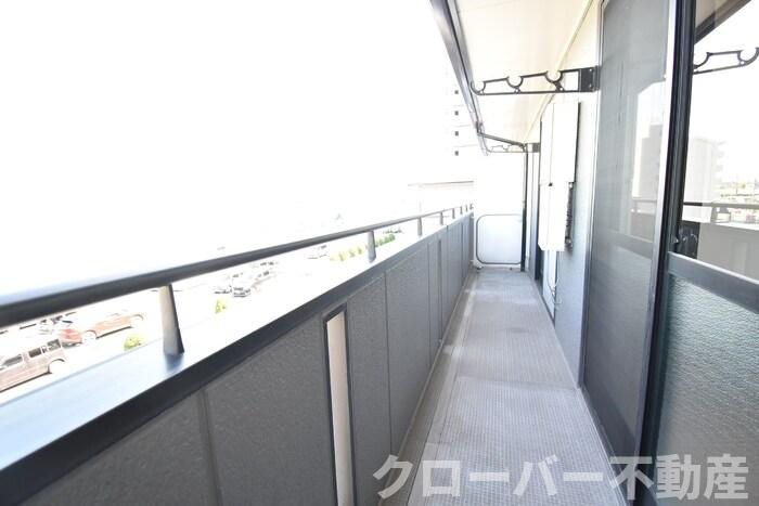 シャトレー西本Ⅱのバルコニー|バルコニー