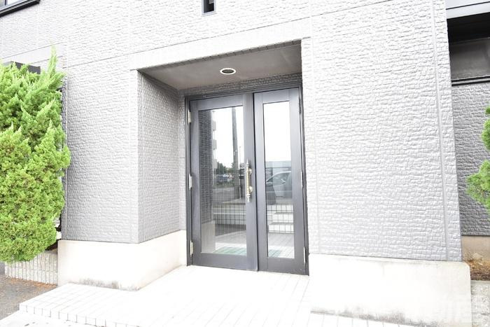 シャトレー西本Ⅱのエントランス|エントランス