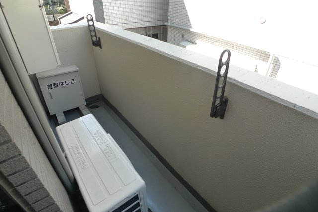 【バルコニー】