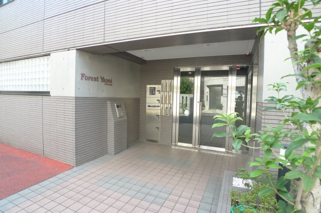 【エントランス】