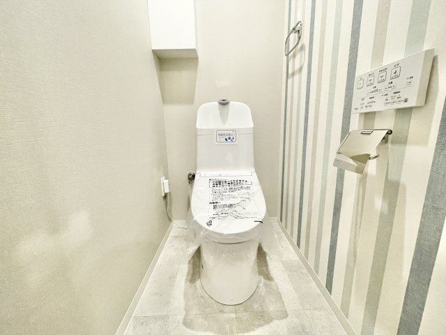 ロイヤルメドゥ香里園タワーのトイレ|ゆったりとした空間のトイレです