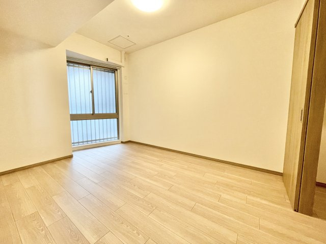 ロイヤルメドゥ香里園タワーの寝室|寝室です