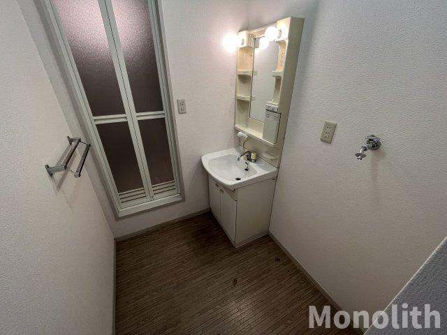 アーバンビレッジA棟の洗面所