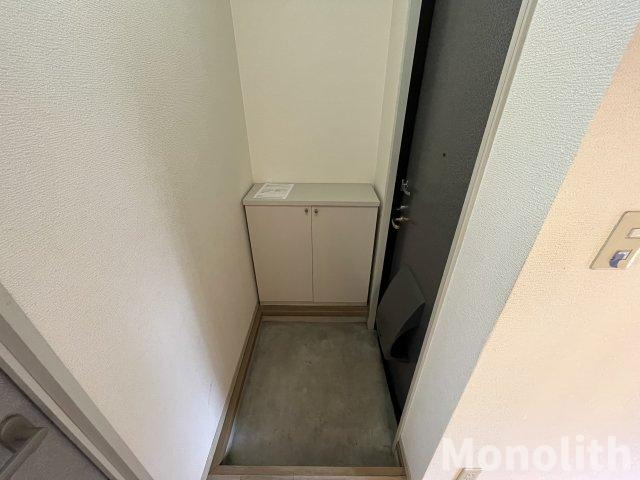 アーバンビレッジA棟の玄関