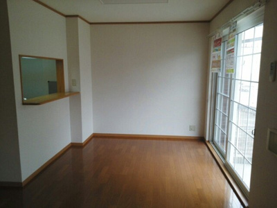 【居間・リビング】 | アスタ－ラビスタⅠ | 使いやすいリビングです