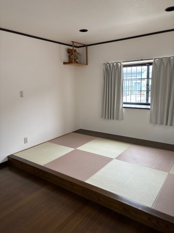 見附市元町2丁目　土地建物【商談中】の和室