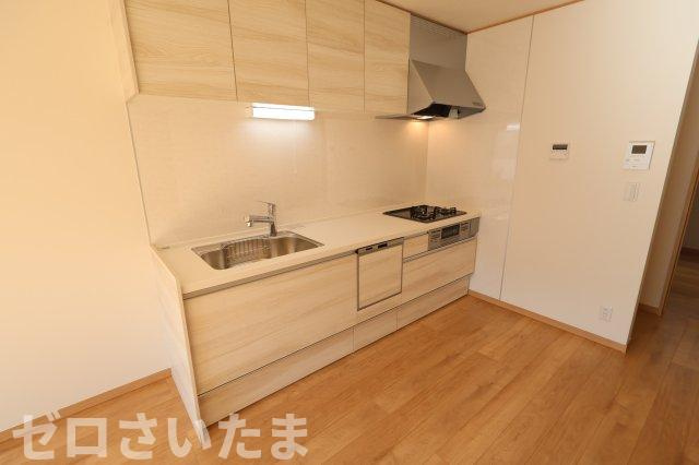 南区大谷場２丁目4-2(1号棟)新築一戸建てのキッチン|撮影日 2025年10月23日 13:50 晴れ