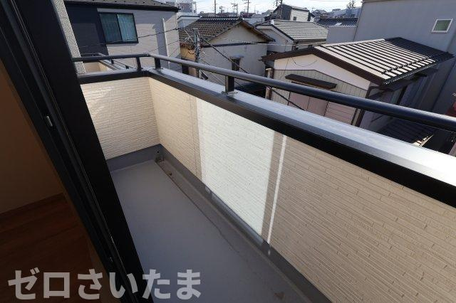 南区大谷場２丁目4-2(1号棟)新築一戸建てのバルコニー|撮影日 2025年10月23日 13:50 晴れ
