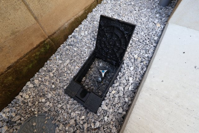 【その他】 | 南区大谷場２丁目4-2(1号棟)新築一戸建て | 散水栓
撮影日 2025年10月23日 13:50 晴れ