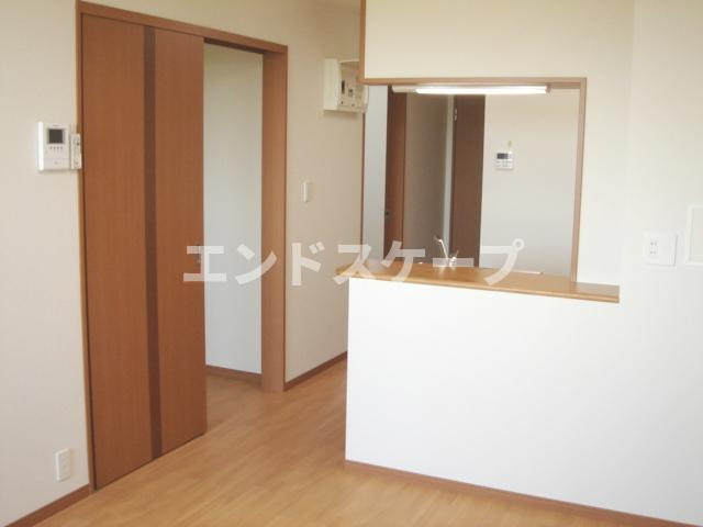 ミルキーハウスの居間・リビング|リビング
高崎、前橋のお部屋探しはエンドスケープまで！お客様の理想お聞かせ下さい♪