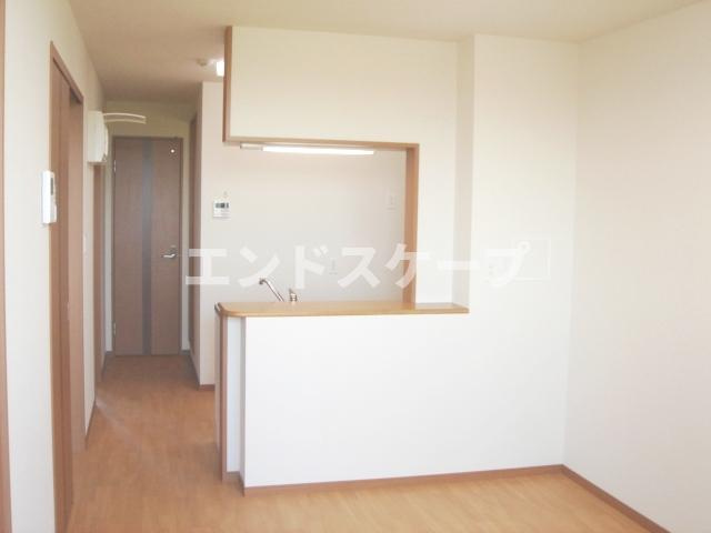 ミルキーハウスの居間・リビング|リビング
高崎、前橋のお部屋探しはエンドスケープまで！お客様の理想お聞かせ下さい♪