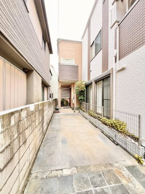 【駐車場】 | 葛飾区東新小岩5丁目中古住宅 | カースペース