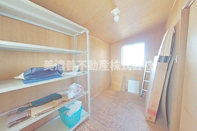 ６５３５８　本巣市下真桑中古戸建ての収納