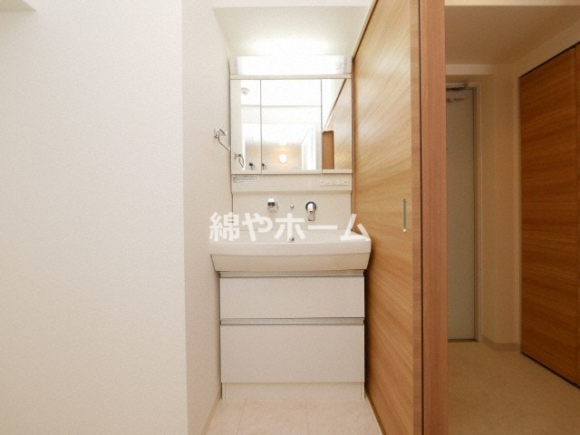 ステラ桜川の独立洗面台|独立洗面台あり、毎朝おしゃれに忙しい女性の方におすすめです