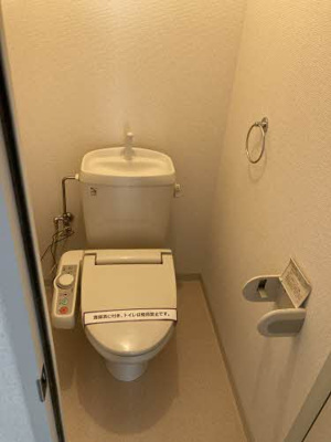 【トイレ】 | シャーメゾン古城 B棟 *