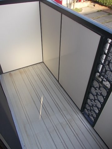 【バルコニー】