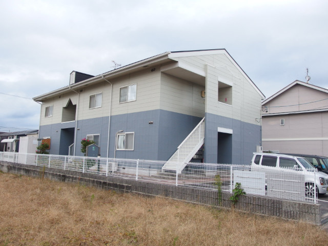 サンハイツ森崎の外観