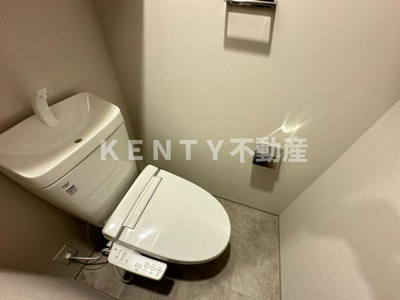 【トイレ】 | スタイリオ川崎 | 落ち着いた色調のトイレです