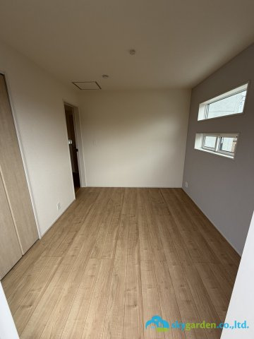 平塚市東真土2丁目　新築戸建　全3棟2号棟の子供部屋