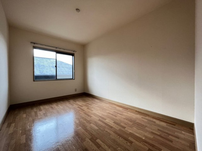 【寝室】 | グリーンガーデン8号棟