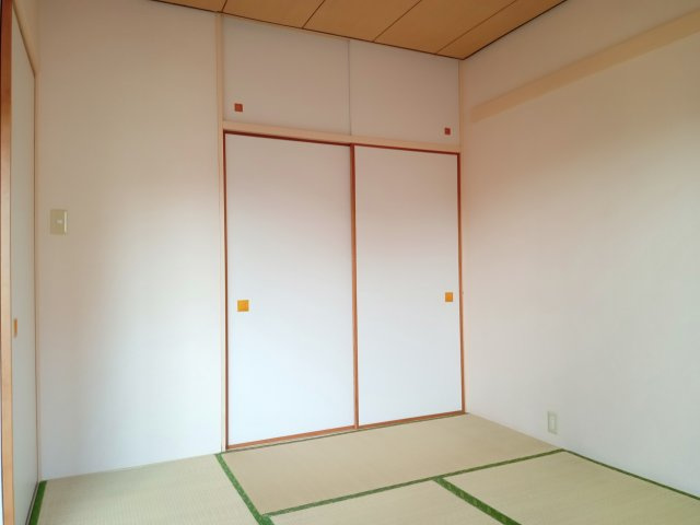 川崎市多摩区登戸の賃貸マンションの和室