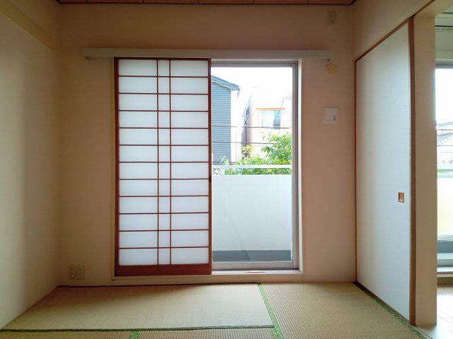 川崎市多摩区登戸の賃貸マンションの和室