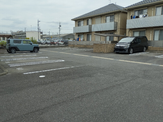 ボナール大門Ｃの駐車場