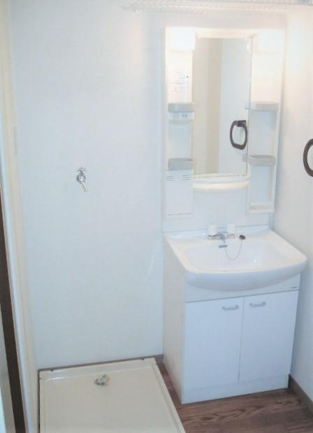 ジョカーレ千葉の独立洗面台|洗面所