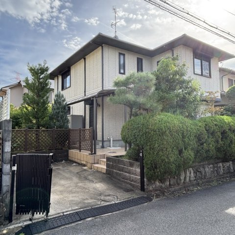 楠葉朝日２丁目戸建て