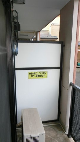 ブレスィング幕張のバルコニー|外からの目が気にならないバルコニーで洗濯物が干せます